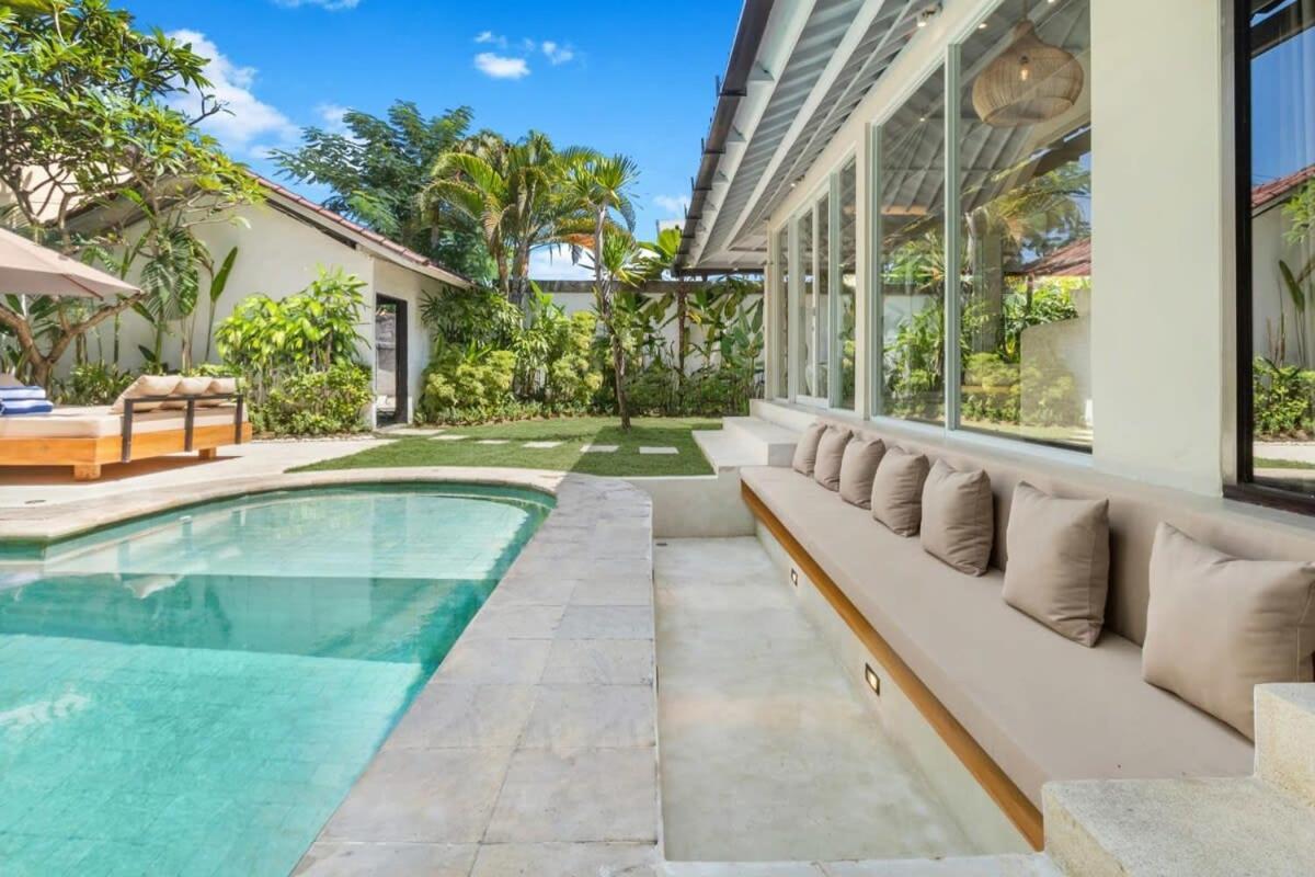 Villa New York - 4 Bdr Pool Luxury Villa, Next To The Forge Bali Семиньяк Экстерьер фото